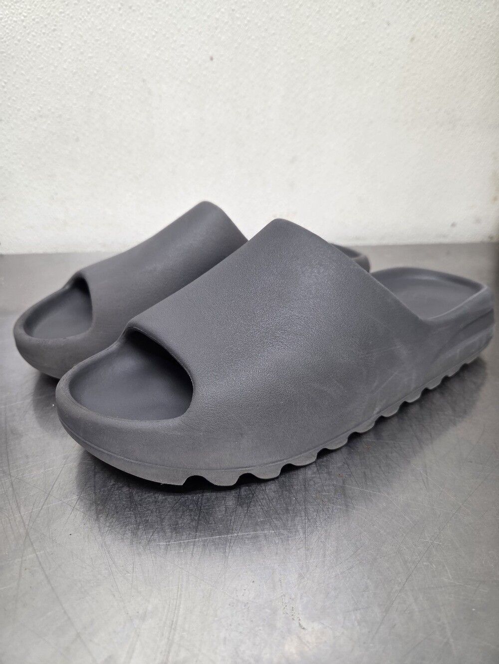 Adidas yeezy slide slate marine size 12 pre-owned